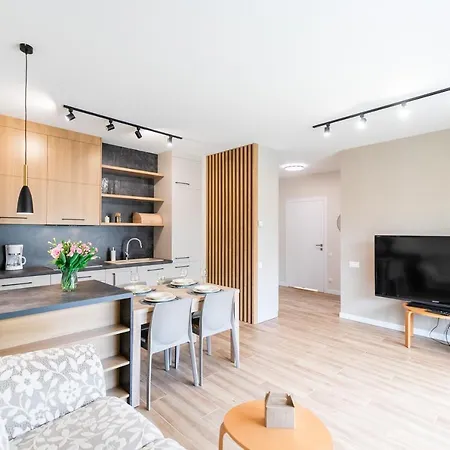 Kochanowskiego Z Ogrodkiem I Garazem - Dream