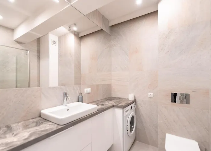 Kochanowskiego Z Ogrodkiem I Garazem - Dream Apartmán Ustroň